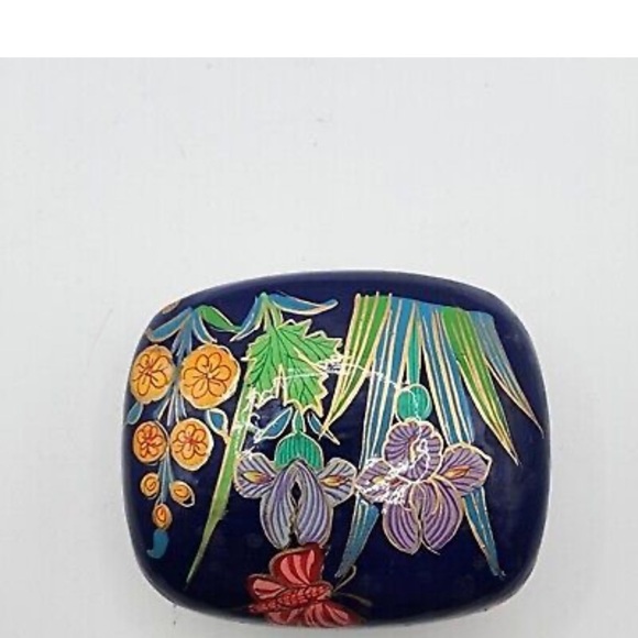 Vintage Paper Mache Black Lacquer Floral Hand Painted Trinket Jewelry St… - Picture 2 of 7